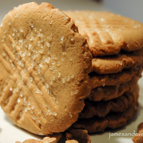 Old fashioned peanut butter cookie