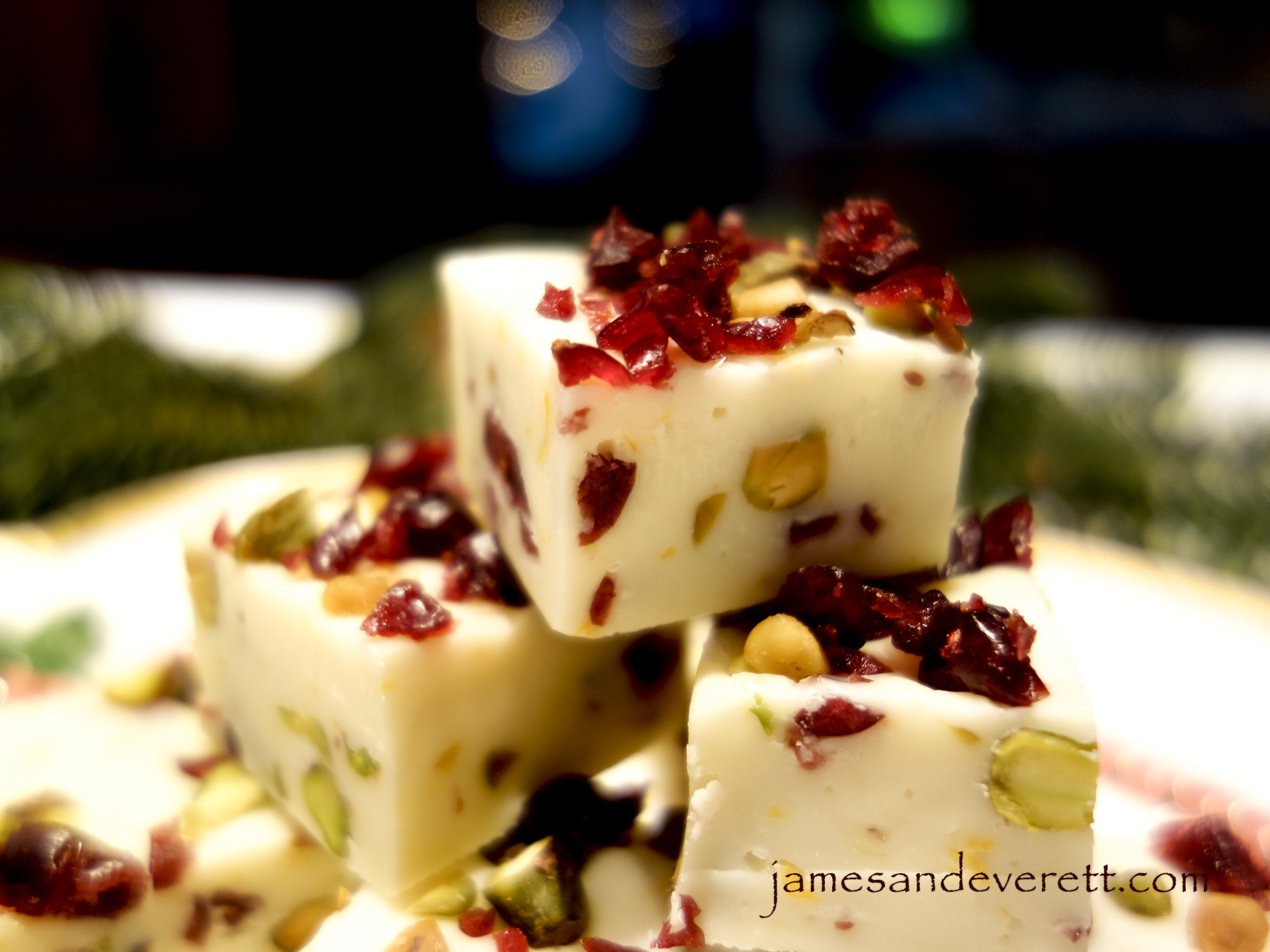 Cranberry and pistachio fudge recipe