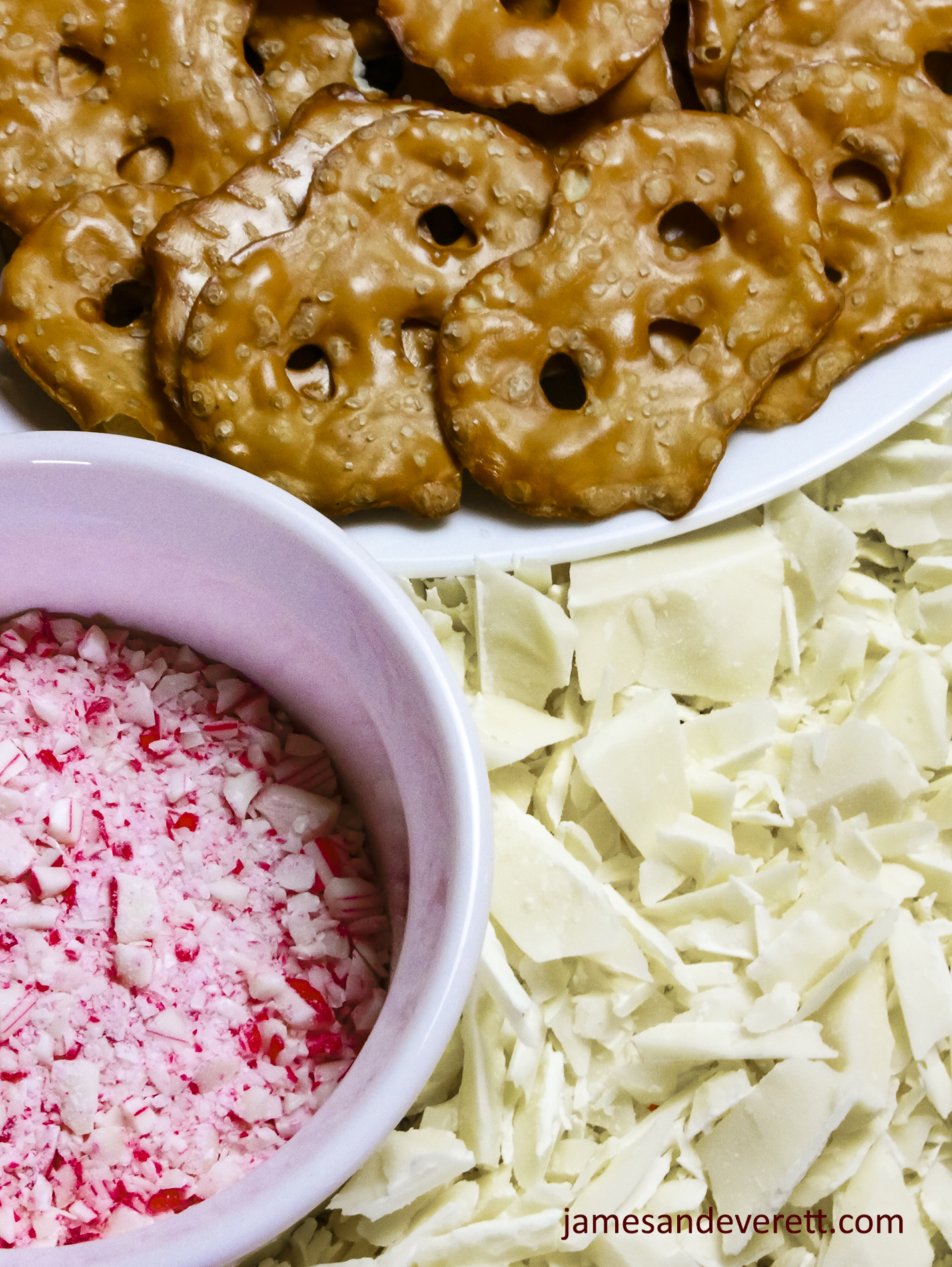 Peppermint Bark Pretzels