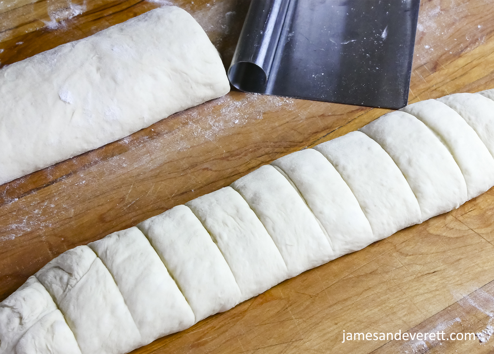 Pull-Apart Dinner Rolls