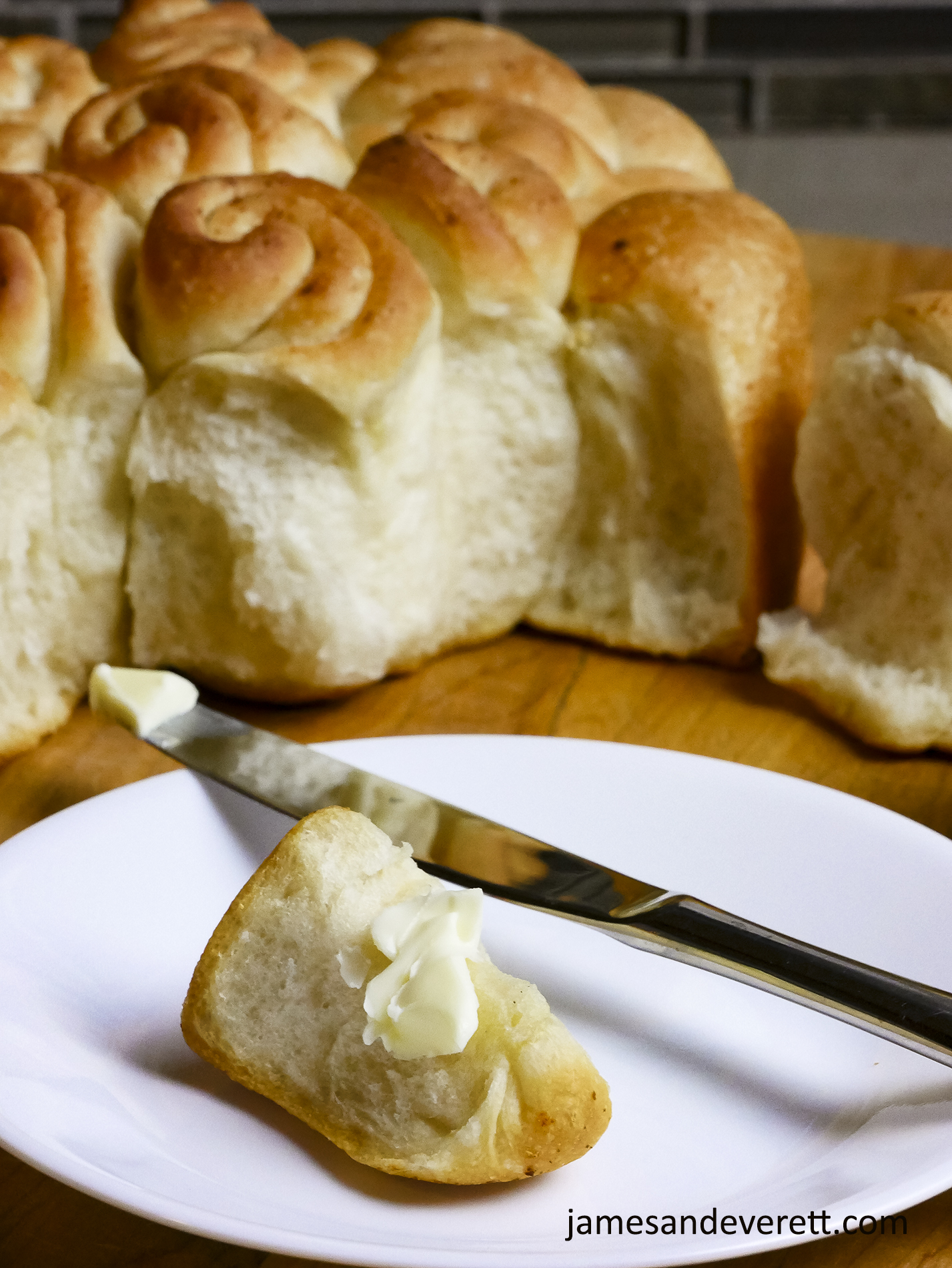 Pull-Apart Dinner Rolls