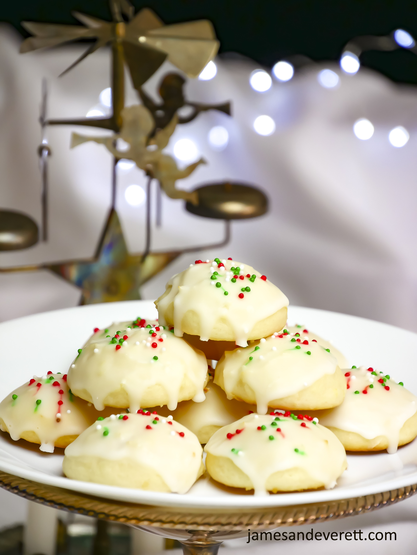 Italian Lemon Ricotta Cookies | James & Everett