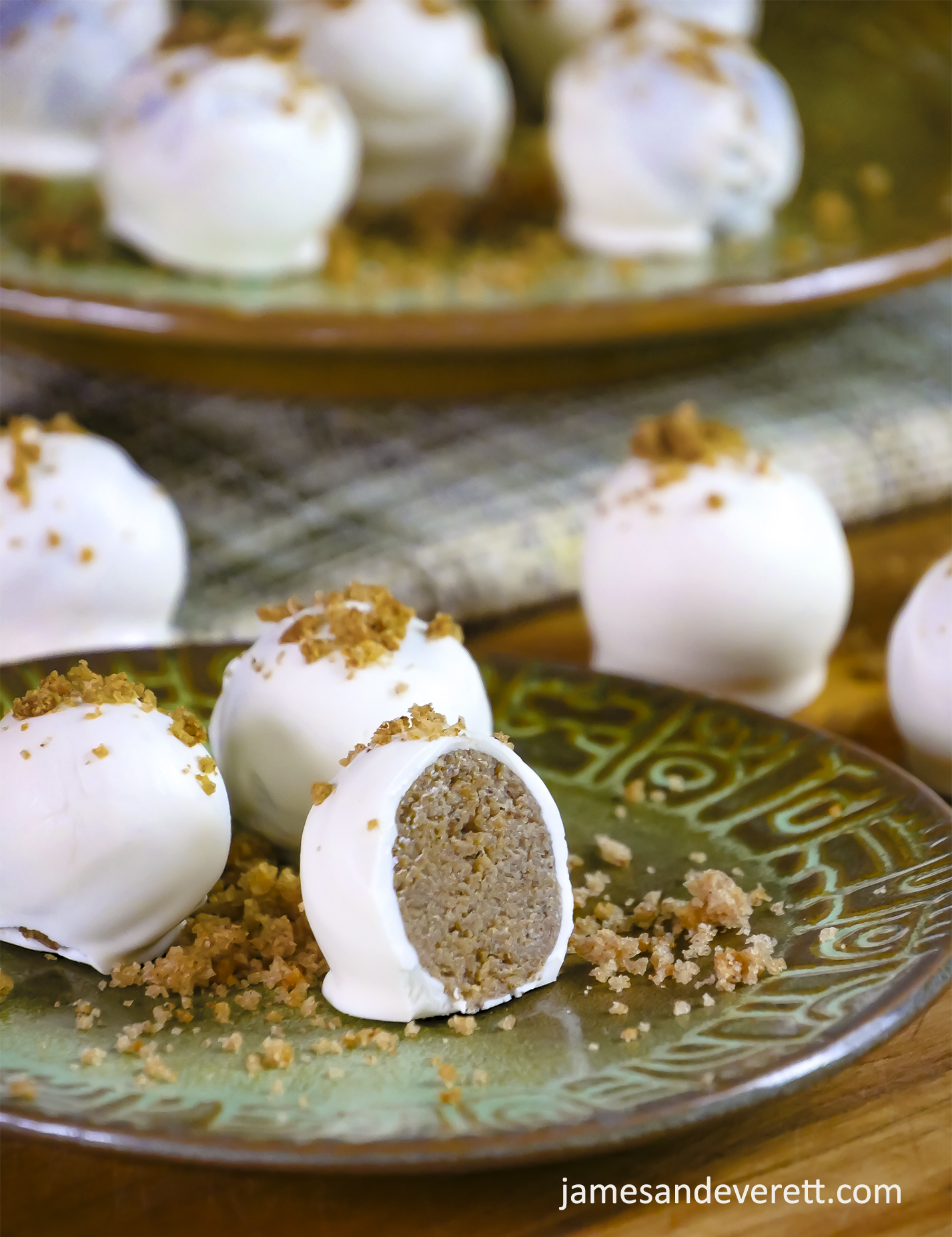 Spice cake white chocolate truffles