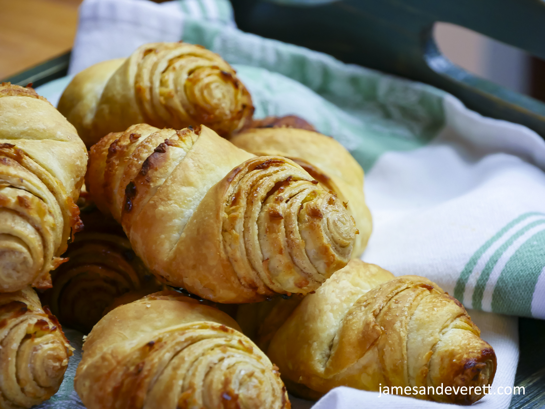 Franzbrötchen mit Apfel