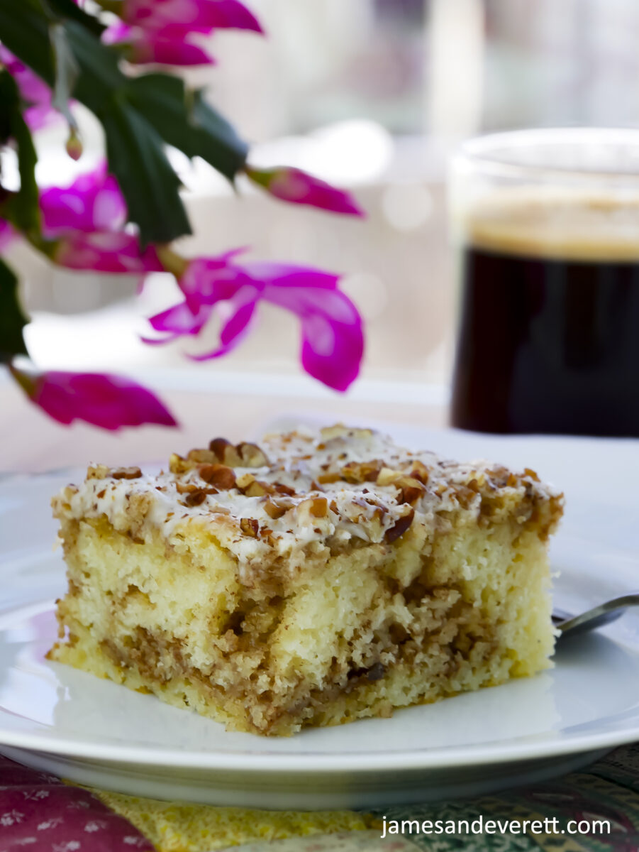 Cinnamon Roll Coffee Cake