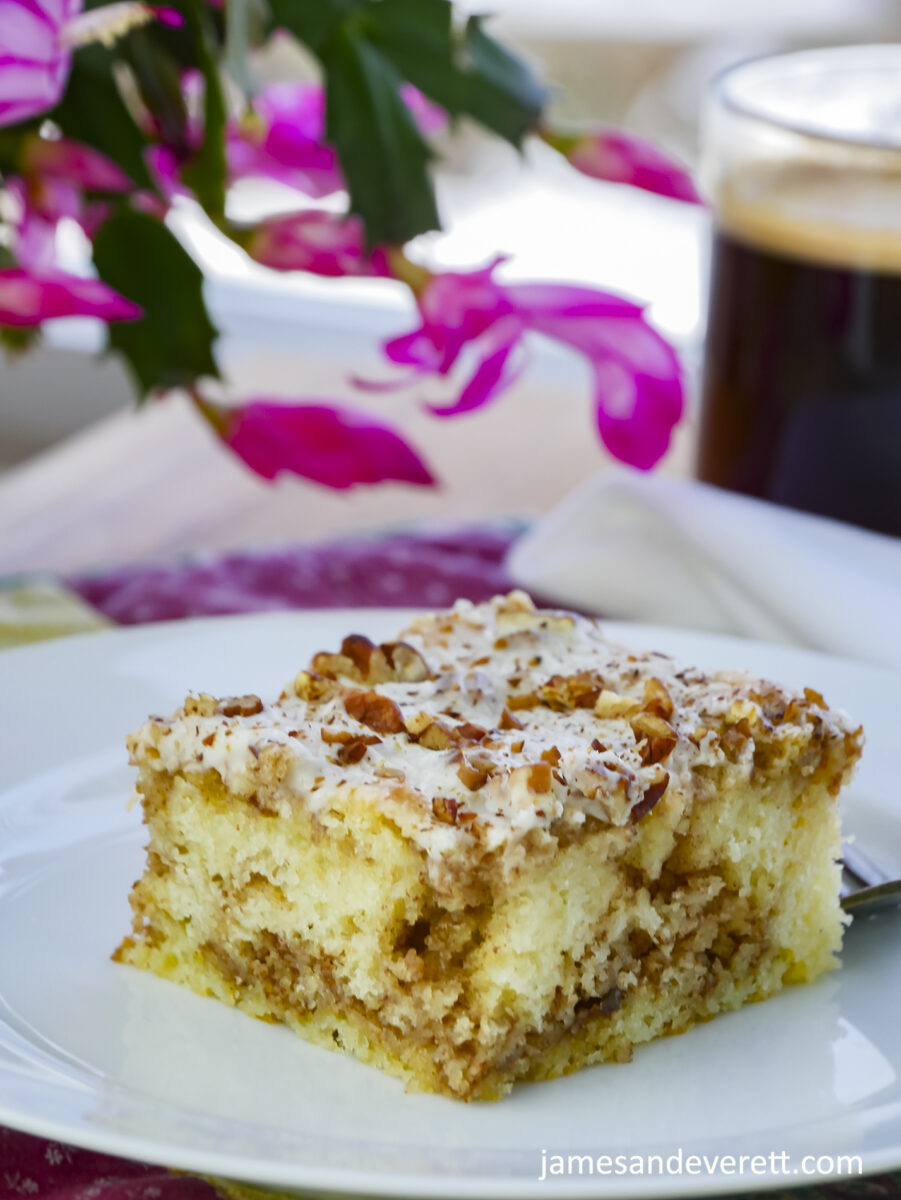 Cinnamon Roll Coffee Cake