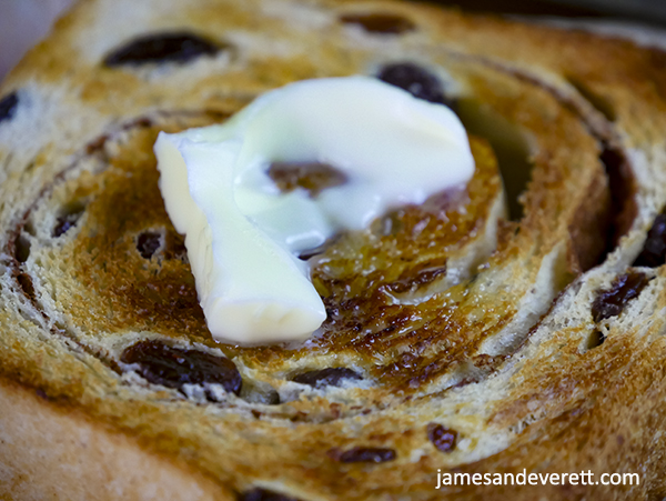 Cinnamon Swirl Raisin Bread