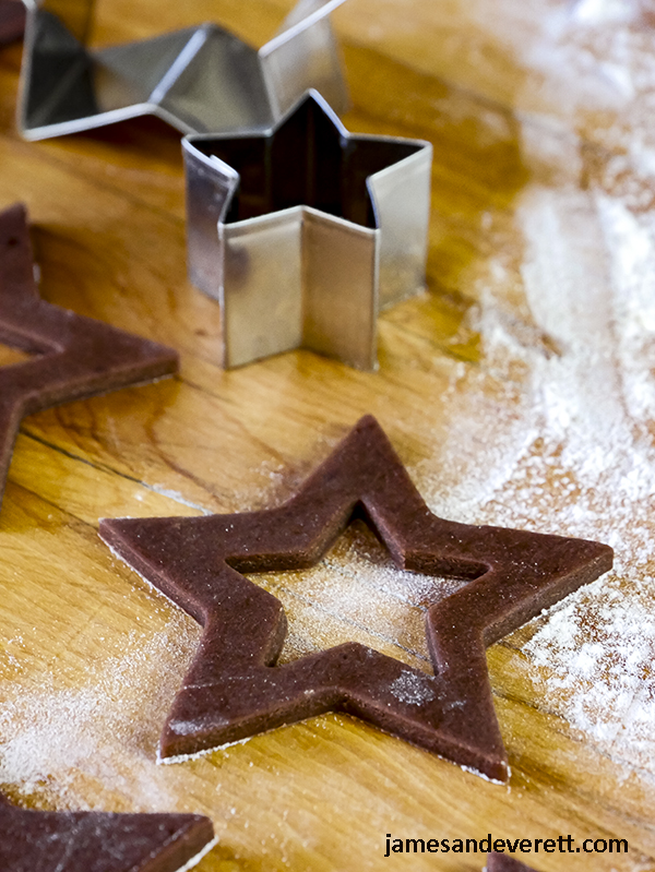 Salted Caramel Chocolate Linzer Cookies