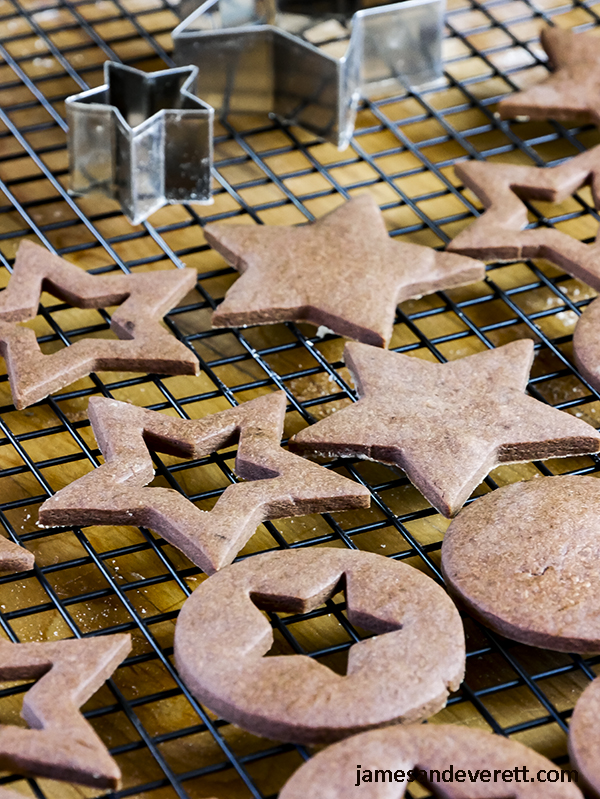 Salted Caramel Chocolate Linzer Cookies