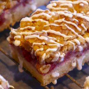 Fresh Strawberry Bars