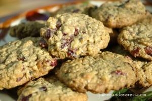 Honey Whole Wheat Oatmeal Cookies  